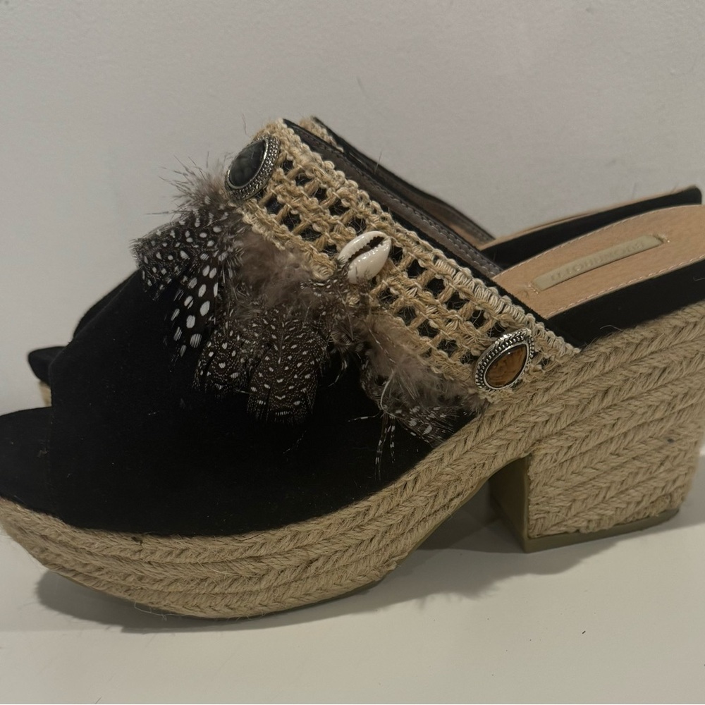 2/$20 Buonarotti Espadrille Mules with feathers, beads, and shells. - Picture 1 of 11